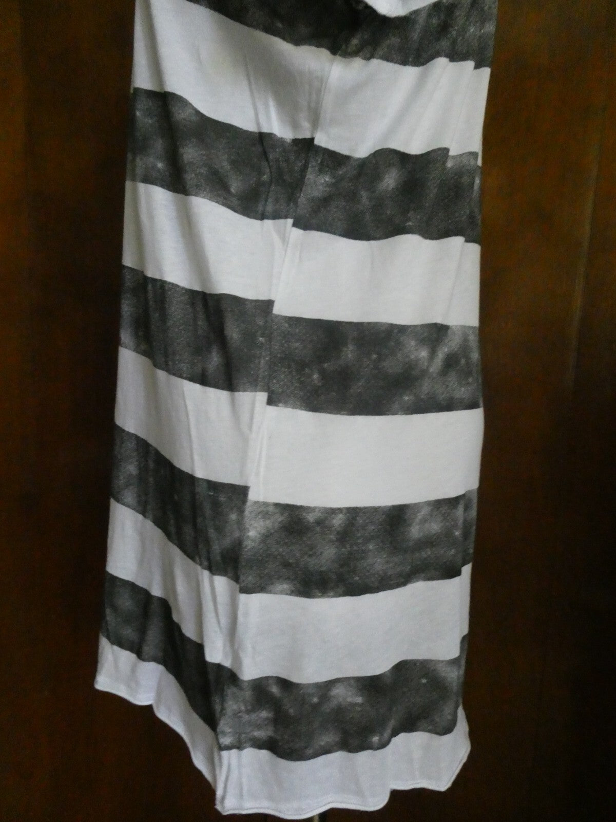 Link women’s short sleeves soft 100% cotton striped long top size large