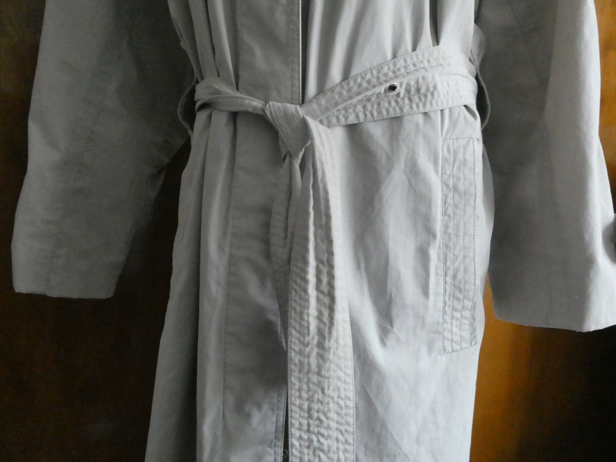 Misty Harbor Women’s Beige Long Trench Coat VTG Size 14