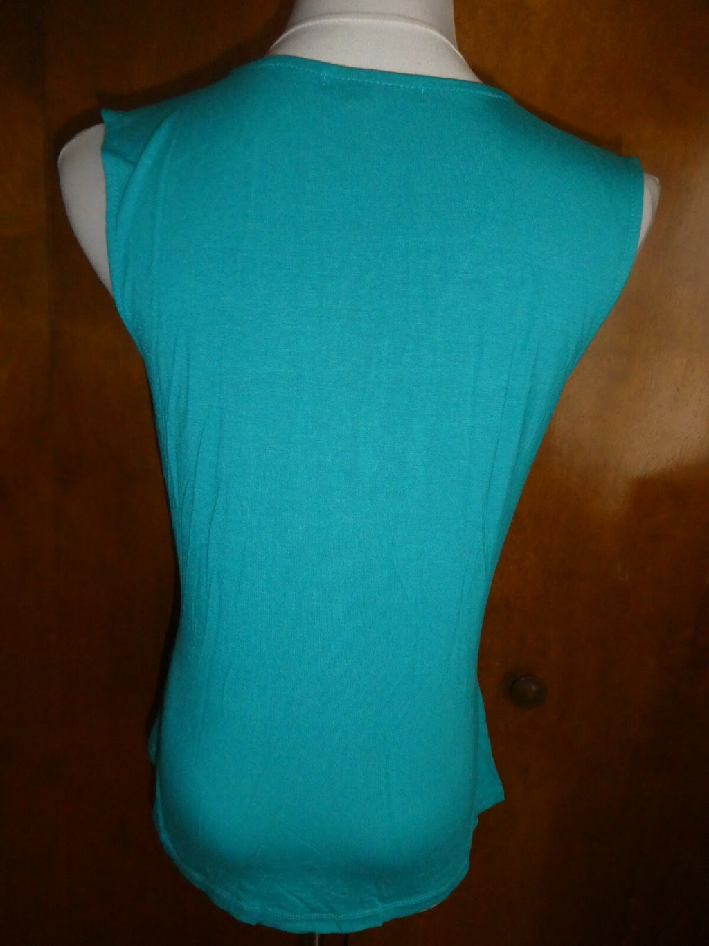 ONE A women's green detailed zipper front rayon top Large (fits size Medium)