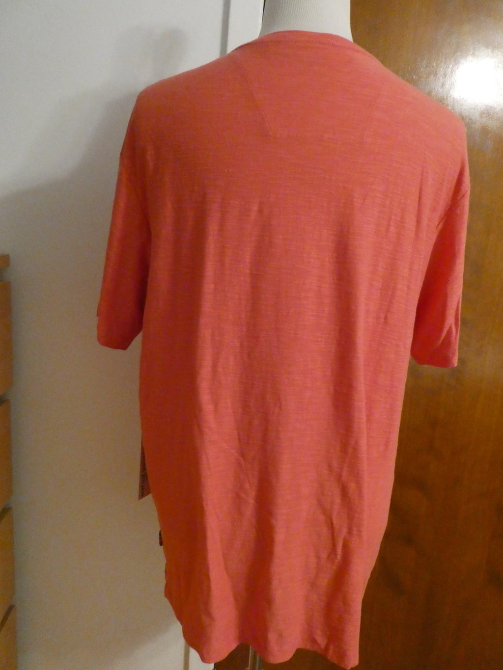 Colours Alexander Julian men’s soft 100% cotton t-shirt salmon size 2XL NEW