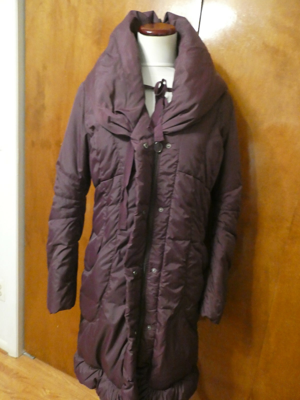 Tahari Women's Burgundy Down Puffer Winter Detailed Coat Jacket Small