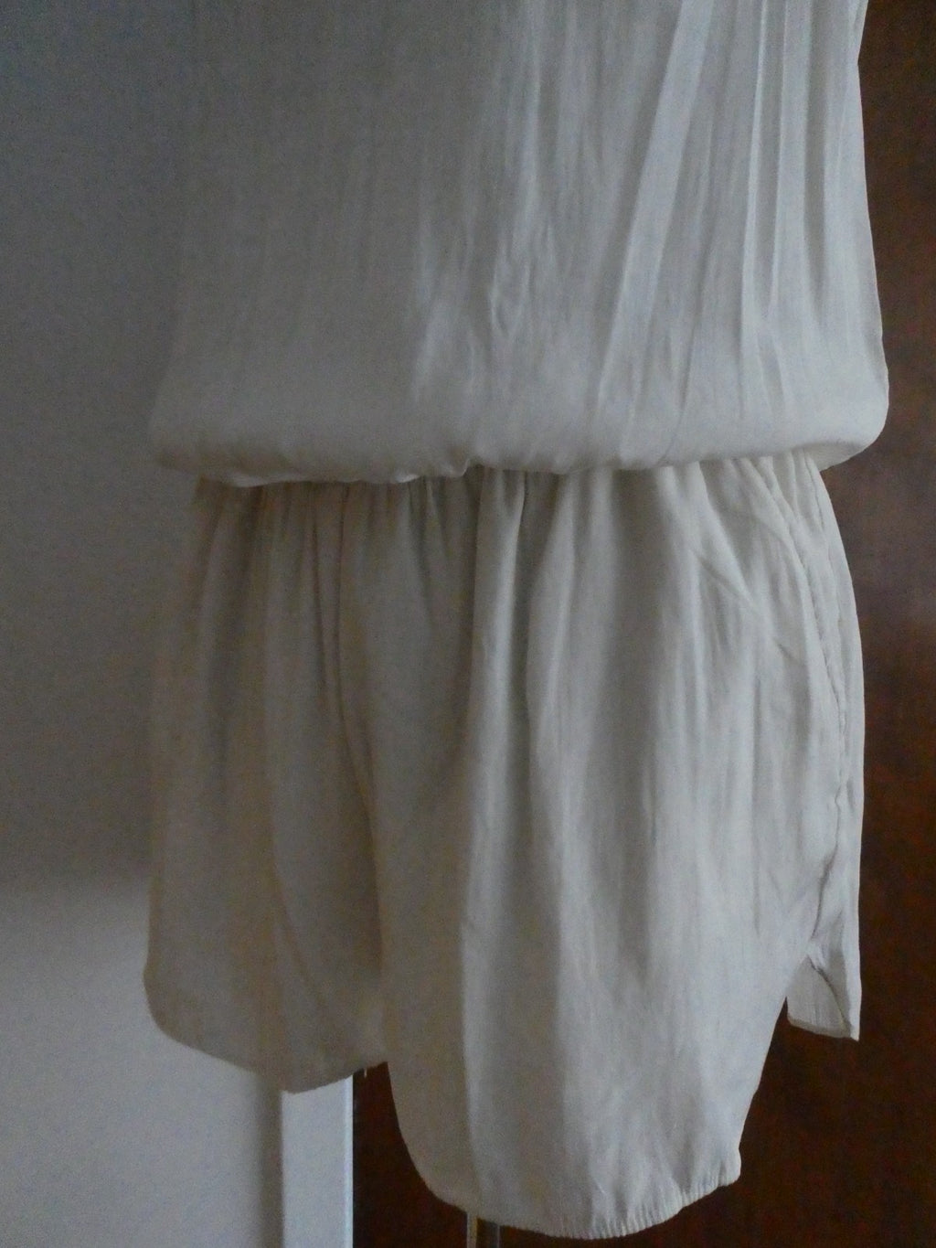 Gap Women's Ivory Sleeveless Romper Shorts Lined Size Large NWT Pull On