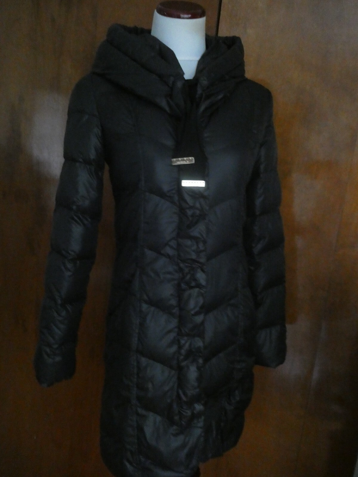 Tahari Women's Black Down Puffer Winter Detailed Coat Jacket Xsmall