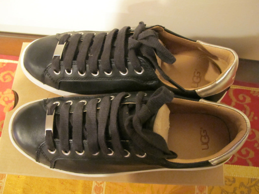 Ugg Australia Women’s Milo Black Leather Sneaker Size 6