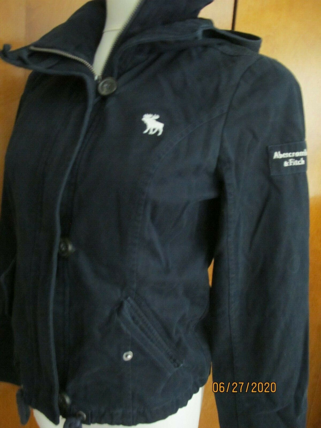 Abercrombie & Fitch navy cotton boys zip out coat jacket size Medium