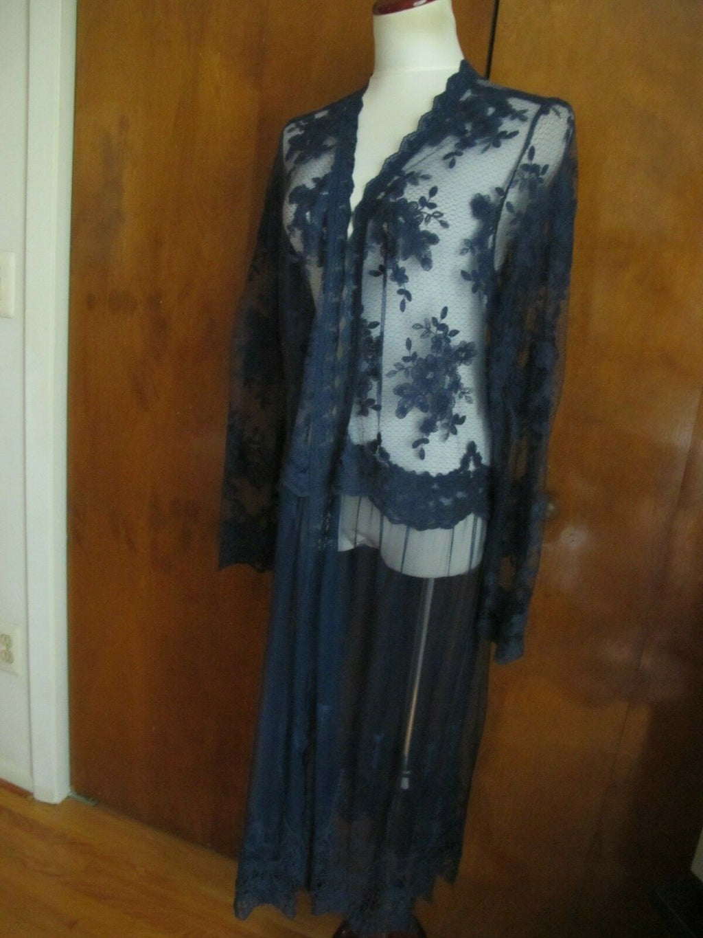 Indigo Thread Co. Women's Navy Mesh Long Sleeve Embroidered Duster Cardigan 1X