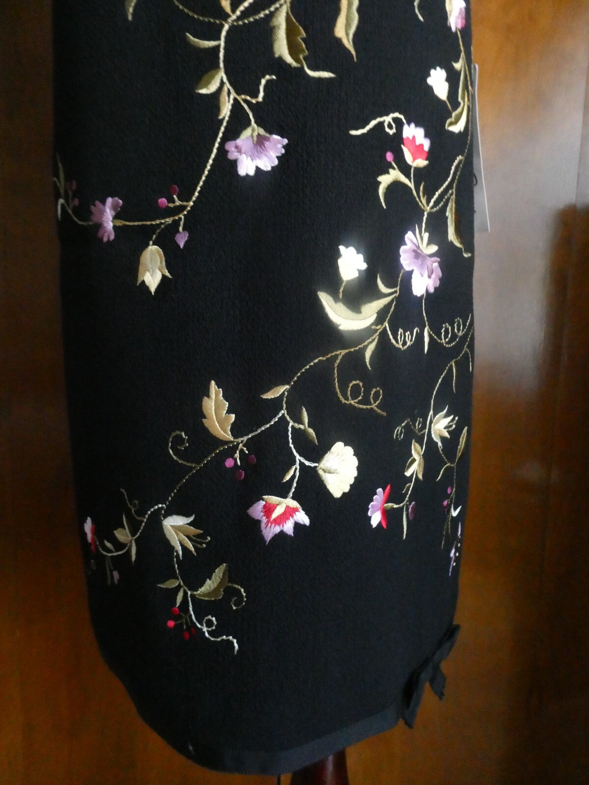 Rickie Freeman for Teri Join women's black embroidered wool lined skirt size 10 