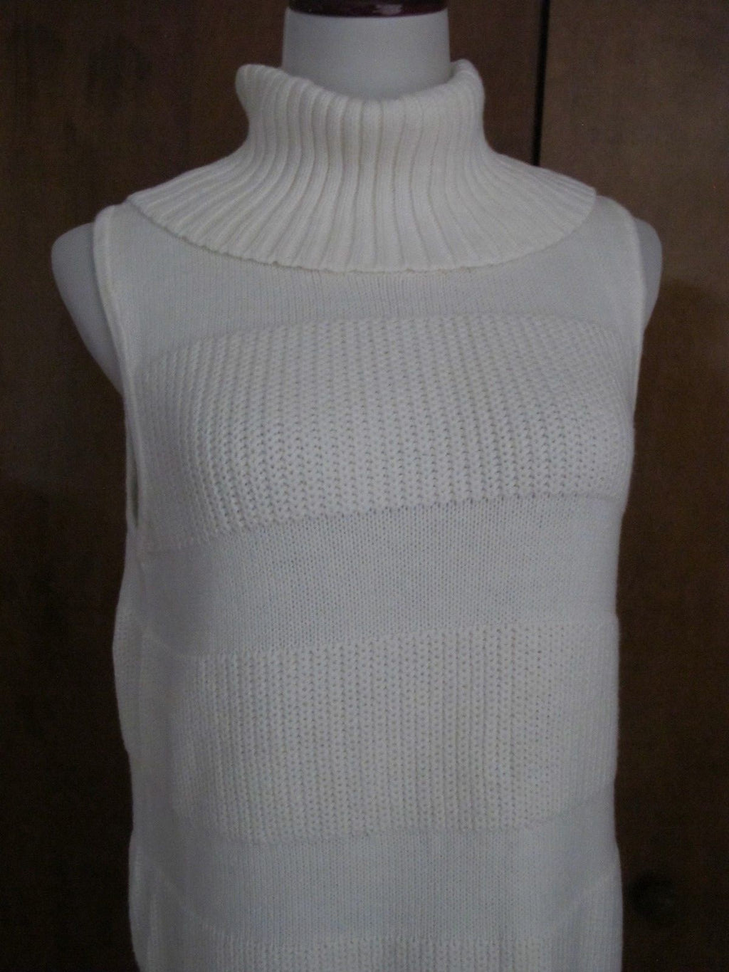 Anthropologie women’s off white dress Large NWT