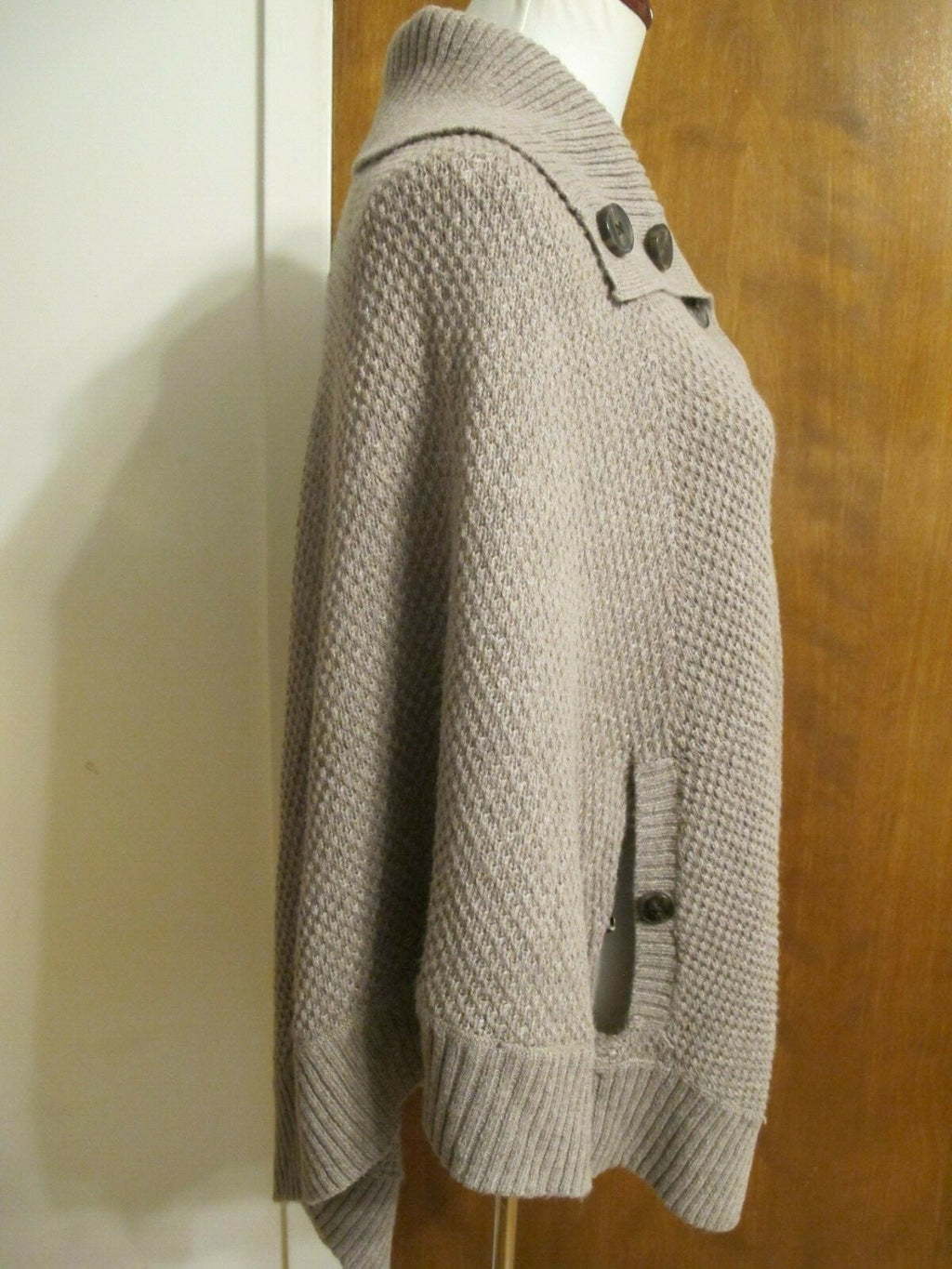 Gap Poncho  Women's Beige With Pockets Medium