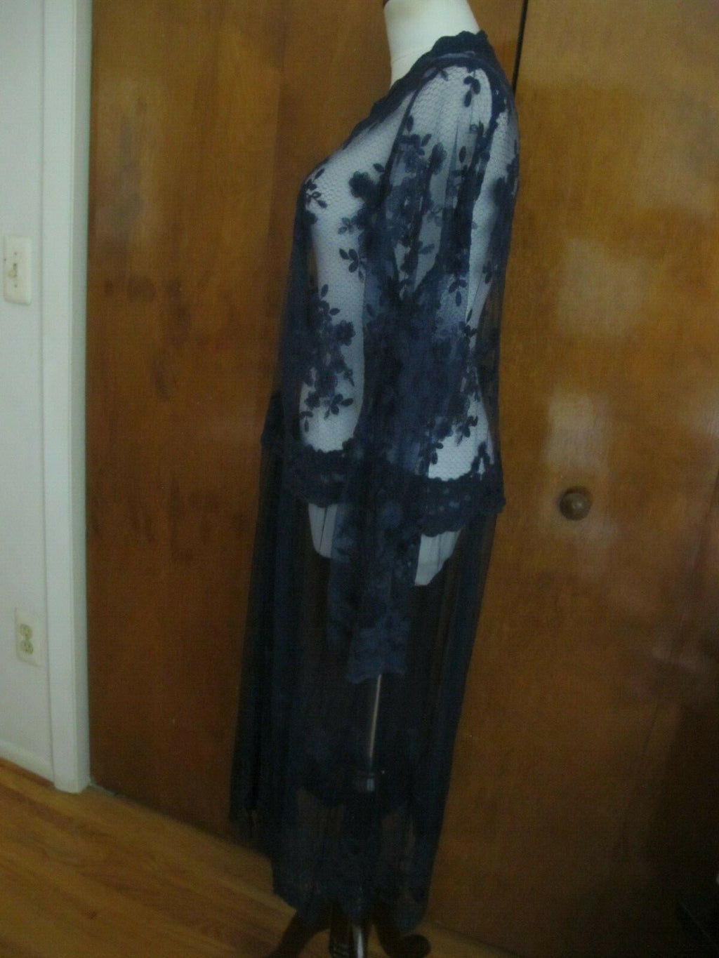 Indigo Thread Co. Women's Navy Mesh Long Sleeve Embroidered Duster Cardigan 1X