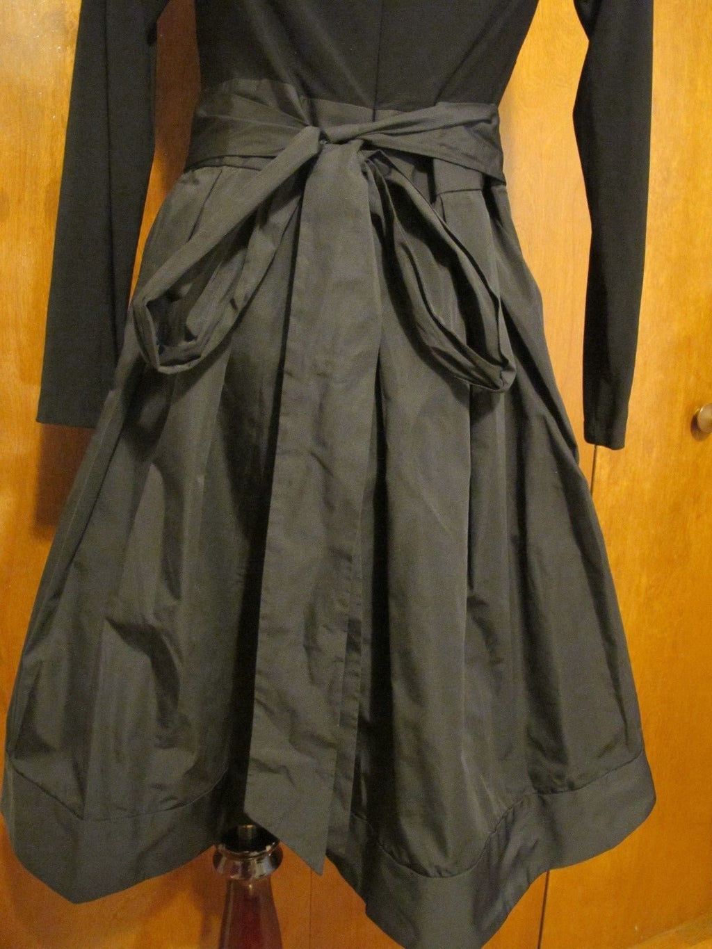 Lauren Ralph Lauren women’s black pleated skirt evening gorgeous dress 4 New