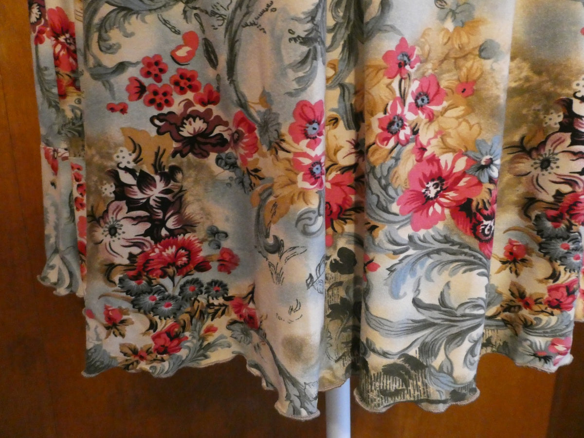Motherhood Maternity Floral Twist Front Top Size Large Boho Long Sleeve Blouse