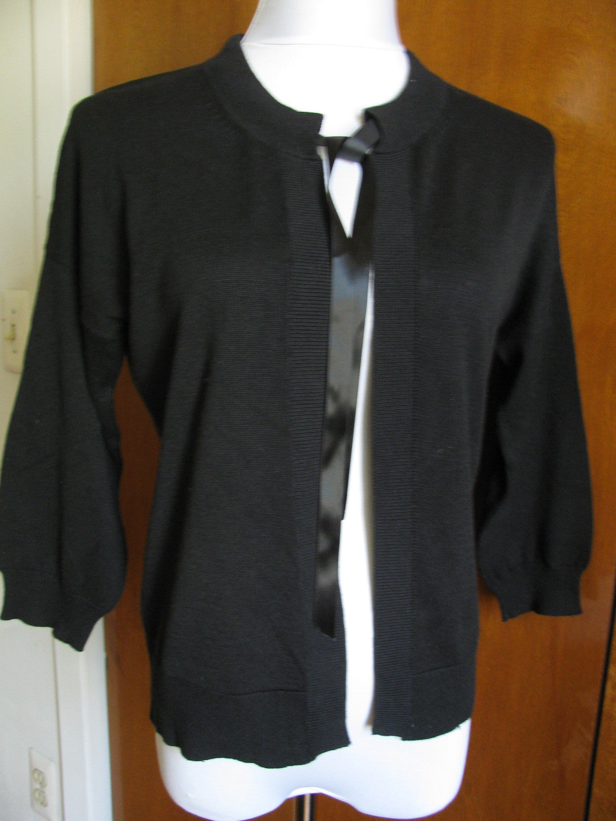 Colour Works Women's Black Cotton Viscose Cardigan Size Medium New