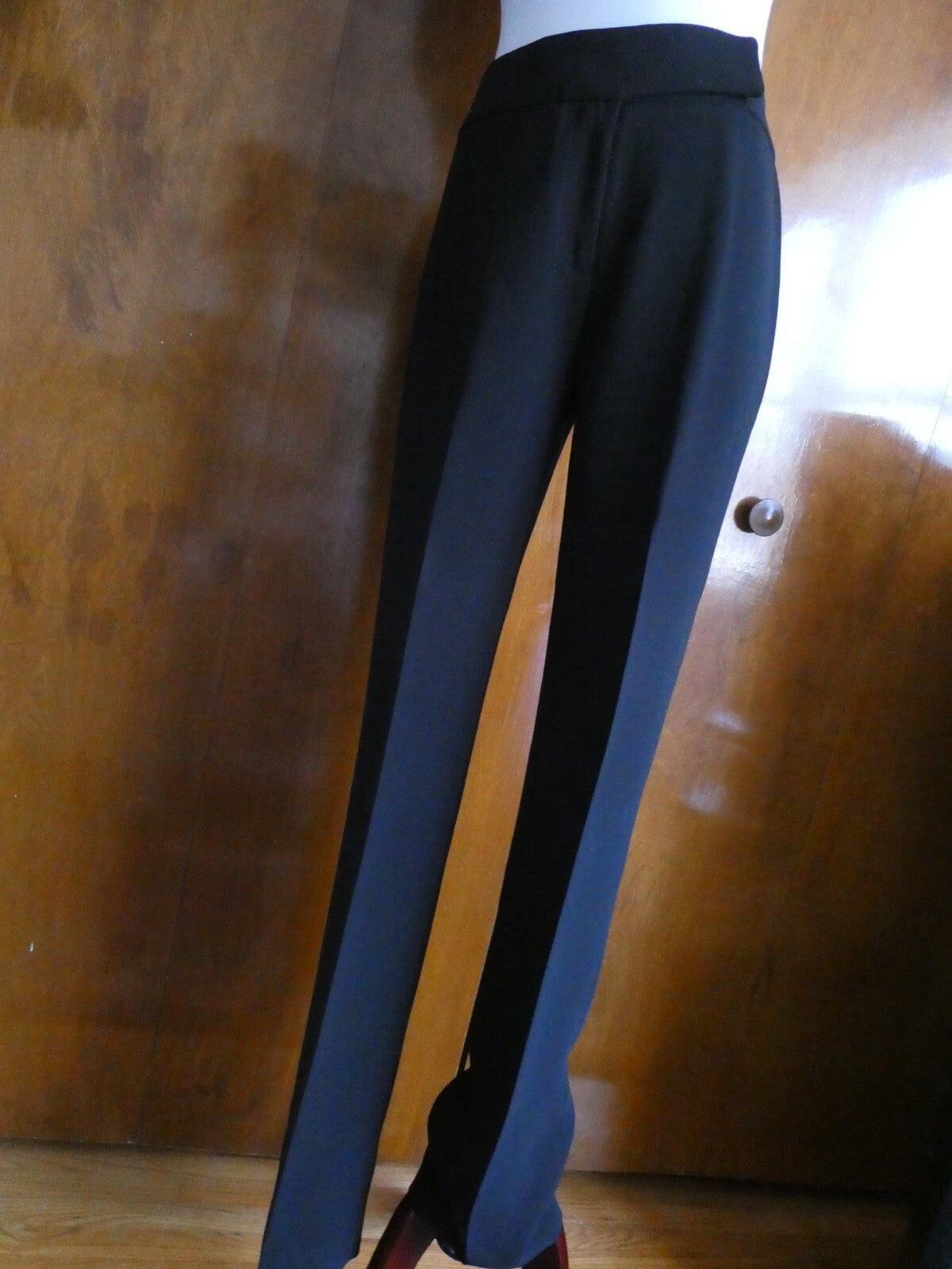 Tahari  women's black dress pants size 2
