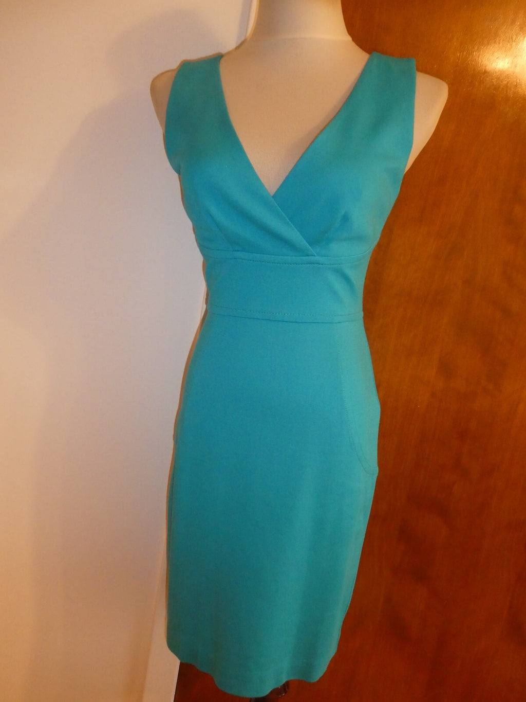Trina Turk Women Lined Turquoise Teal Gorgeous Dress Size 2