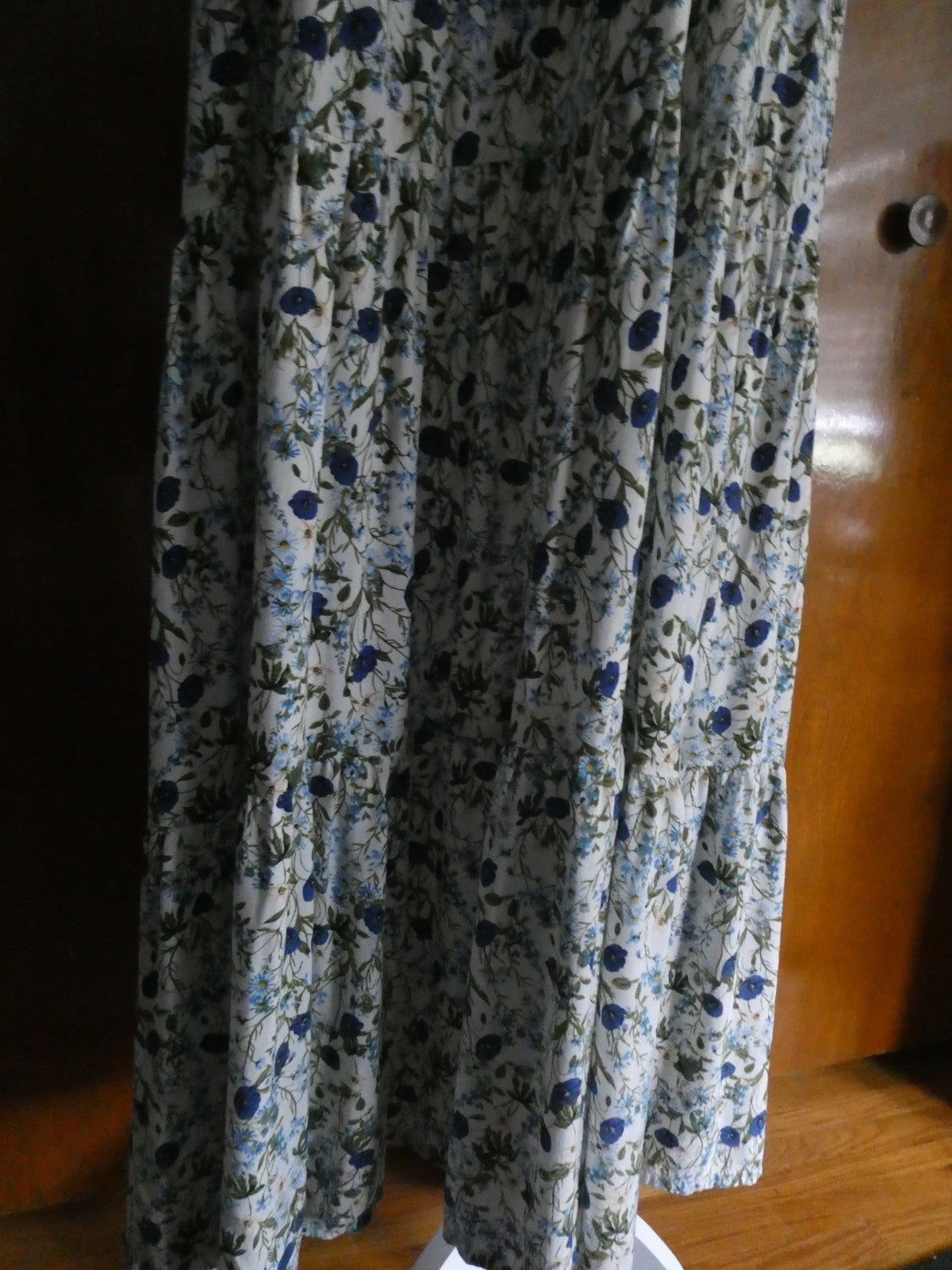 Primark Cares Floral Maxi Dress Size 8 Blue White 100% Viscose Spaghetti Strap