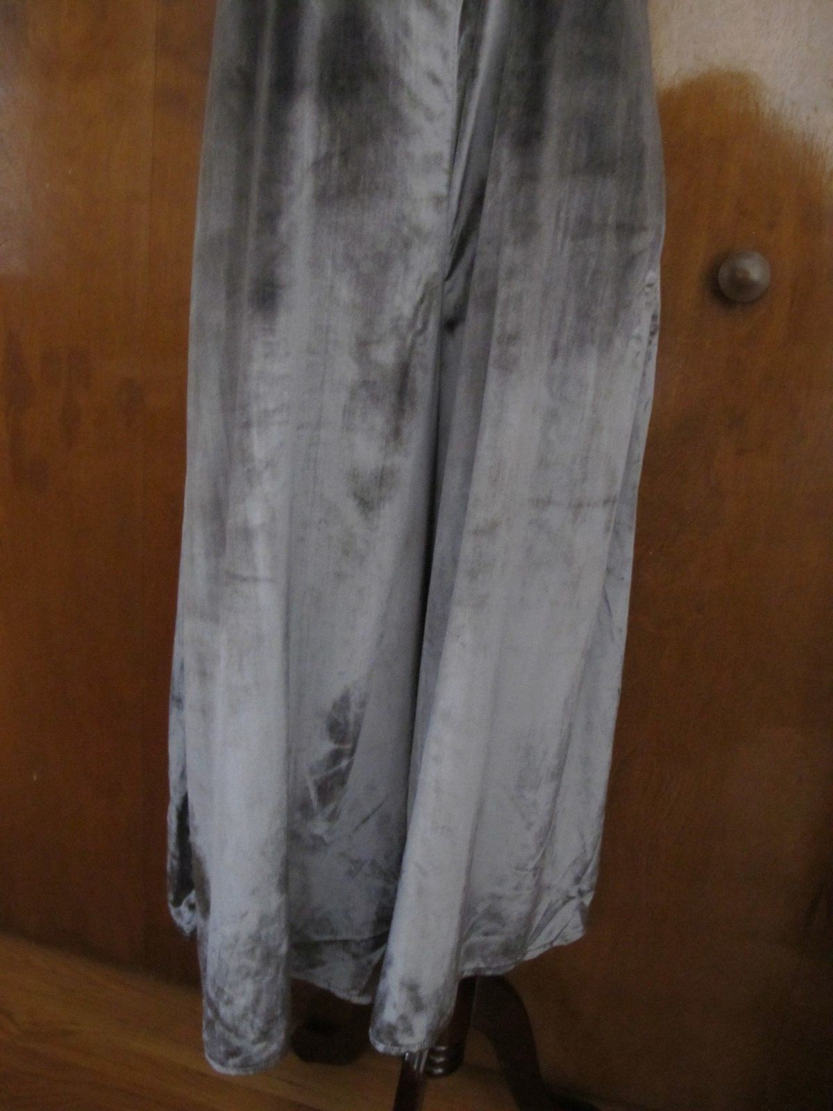 Anthropologie Maeve women’s gray detailed velvet jumper jumpsuit