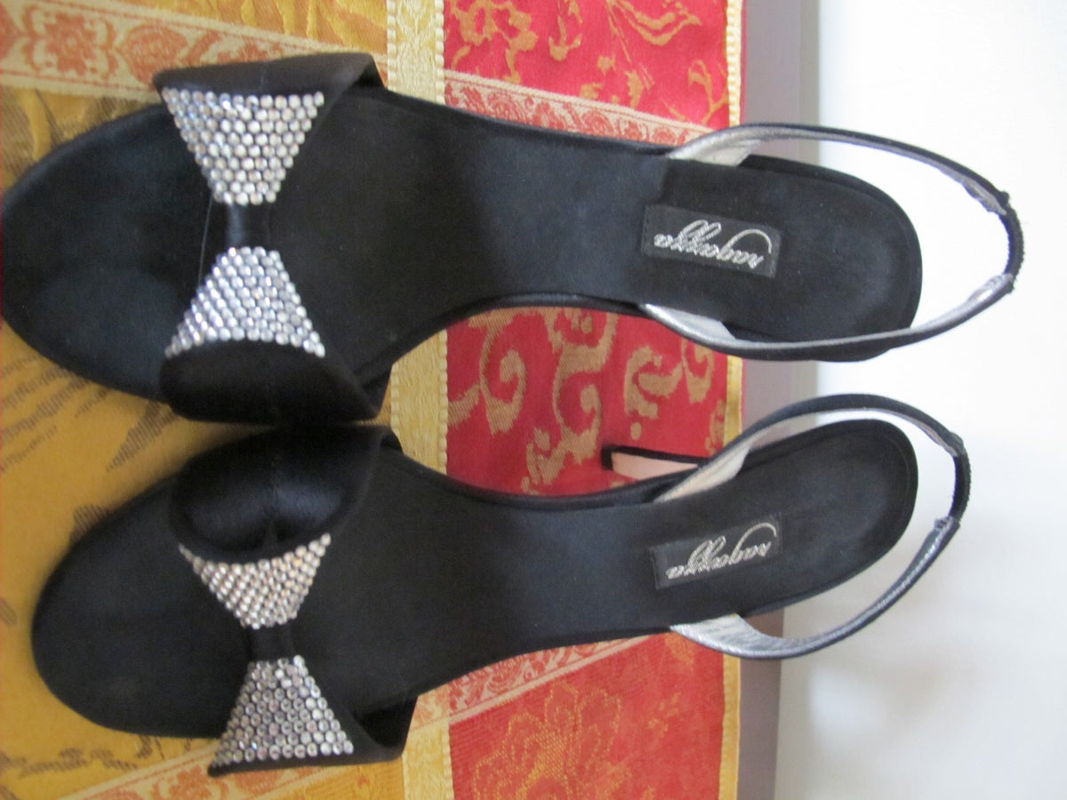 Ragazza womens black satin dress shoes 8B 
