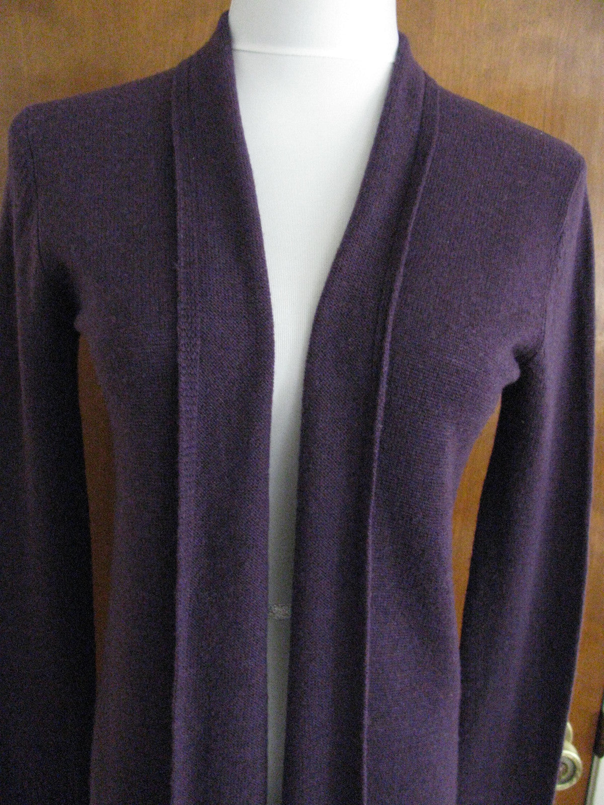 Evelyn women's deep purple 2ply cashmere cardigan size PS NWT