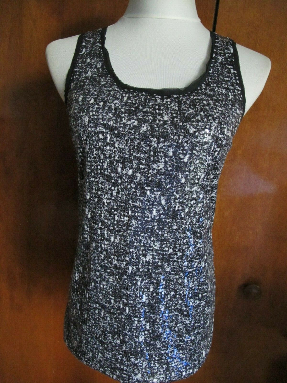Ann Taylor  women's black evening blouse top size small pre owned 