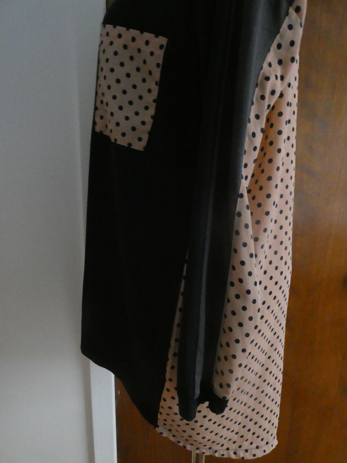 Tulipian women's black multi color long sleeves top size large