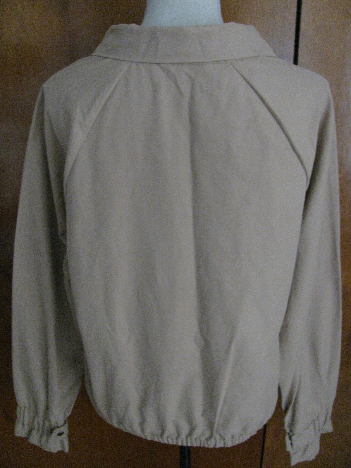 Gap women's beige cotton/nylon lightweight jacket size Medium NWT