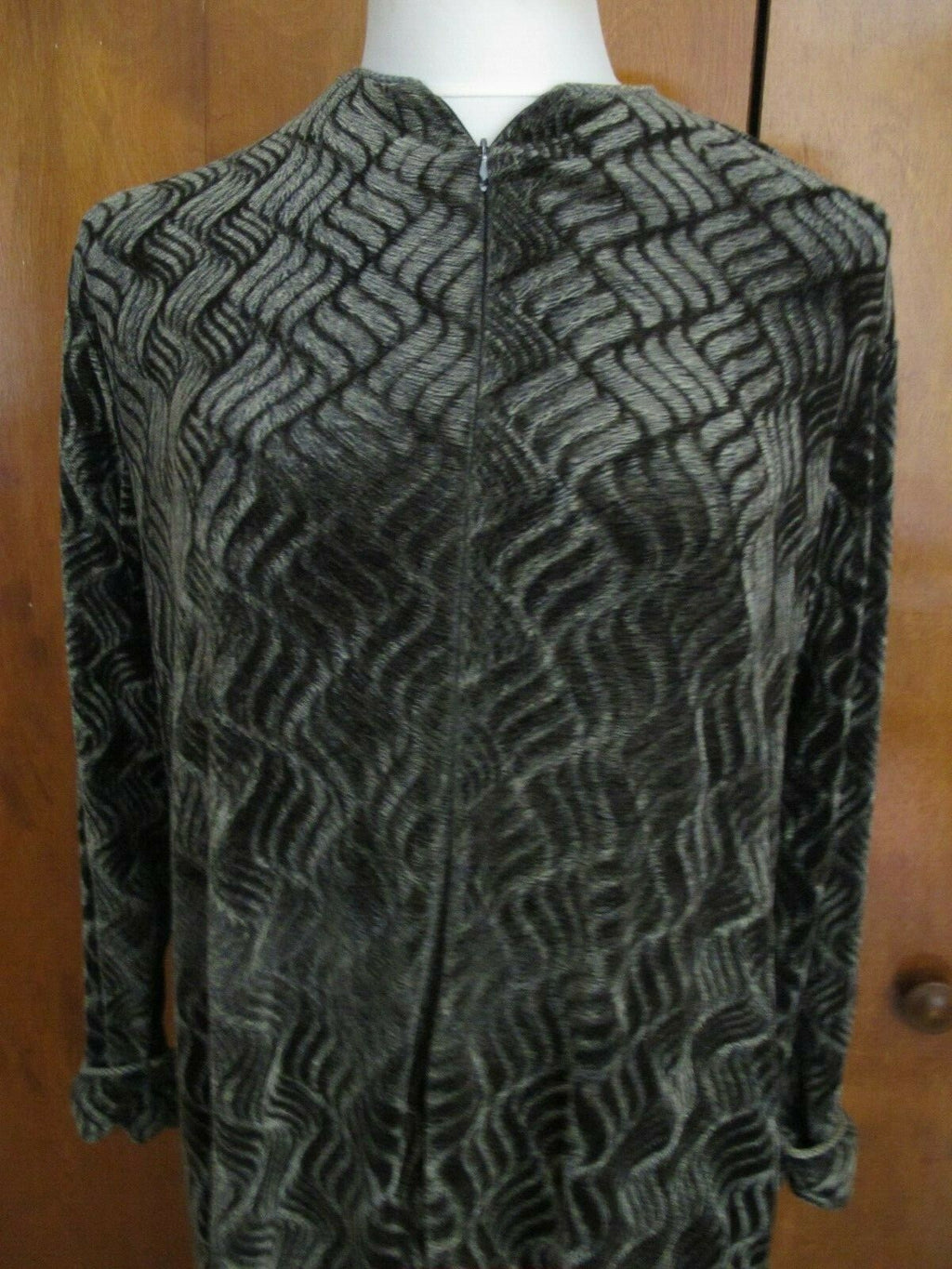 Melange Collection women's gray velour long sleeves dress size small 