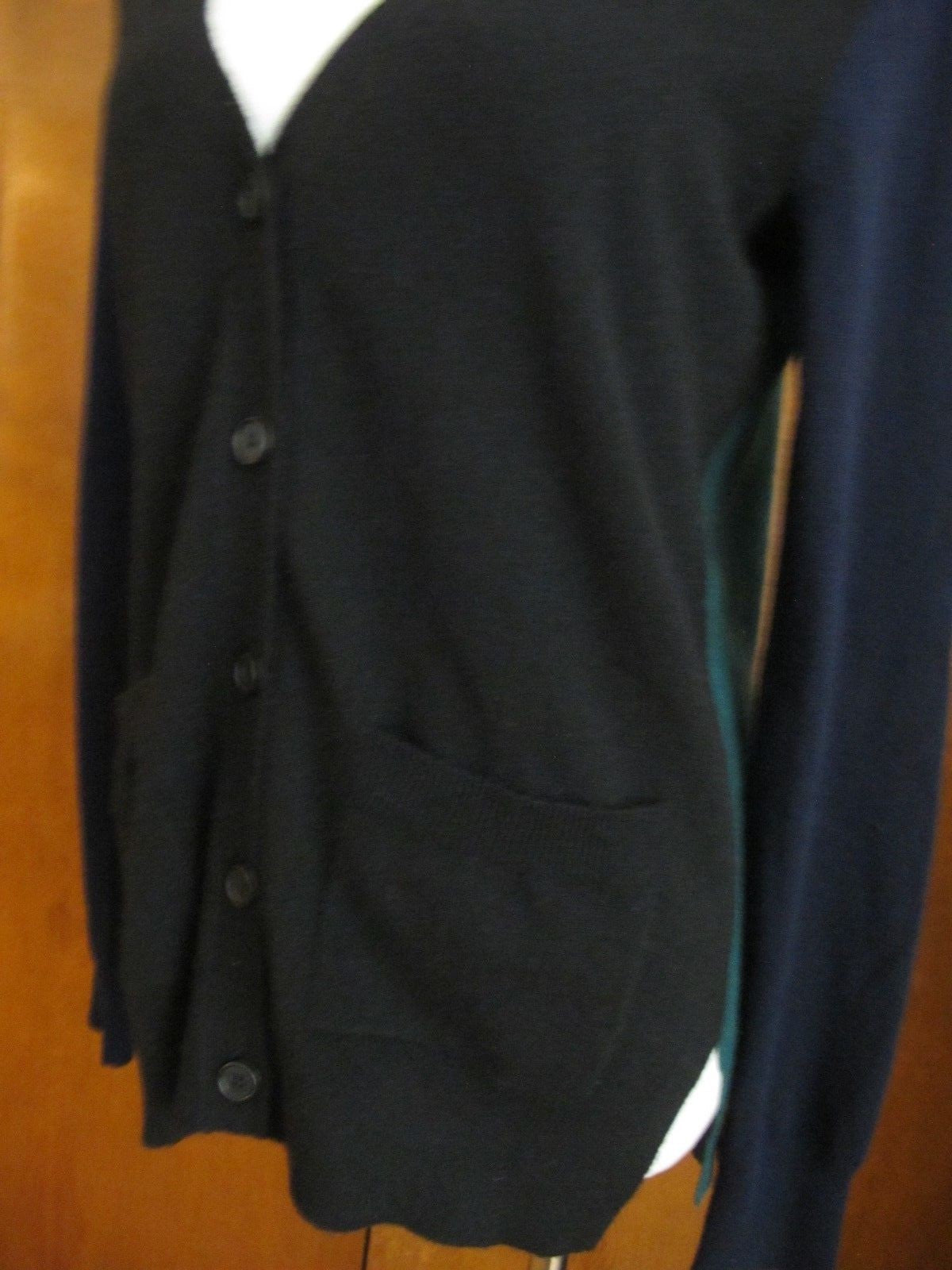 Aqua Women's Black Emerald Navy Cashmere Buttoned Cardigan 