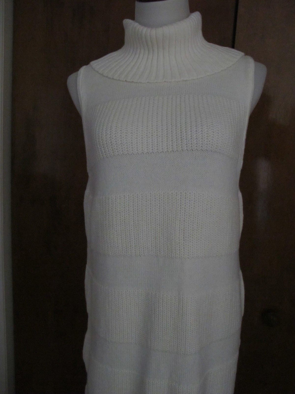 Anthropologie women’s off white dress Large NWT