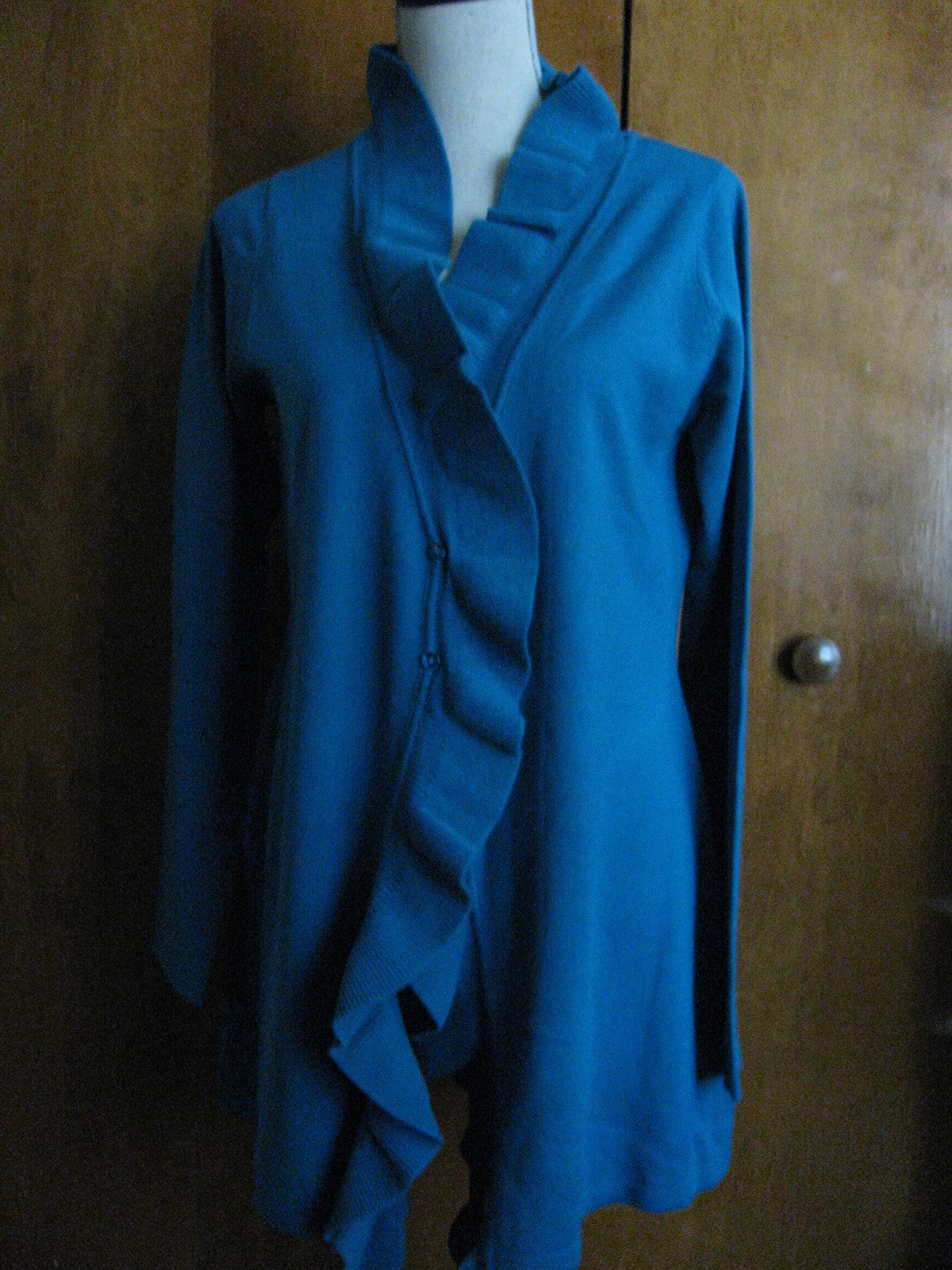One A women's moroccan blue ruffle detailed  long cardigan Sz Large New