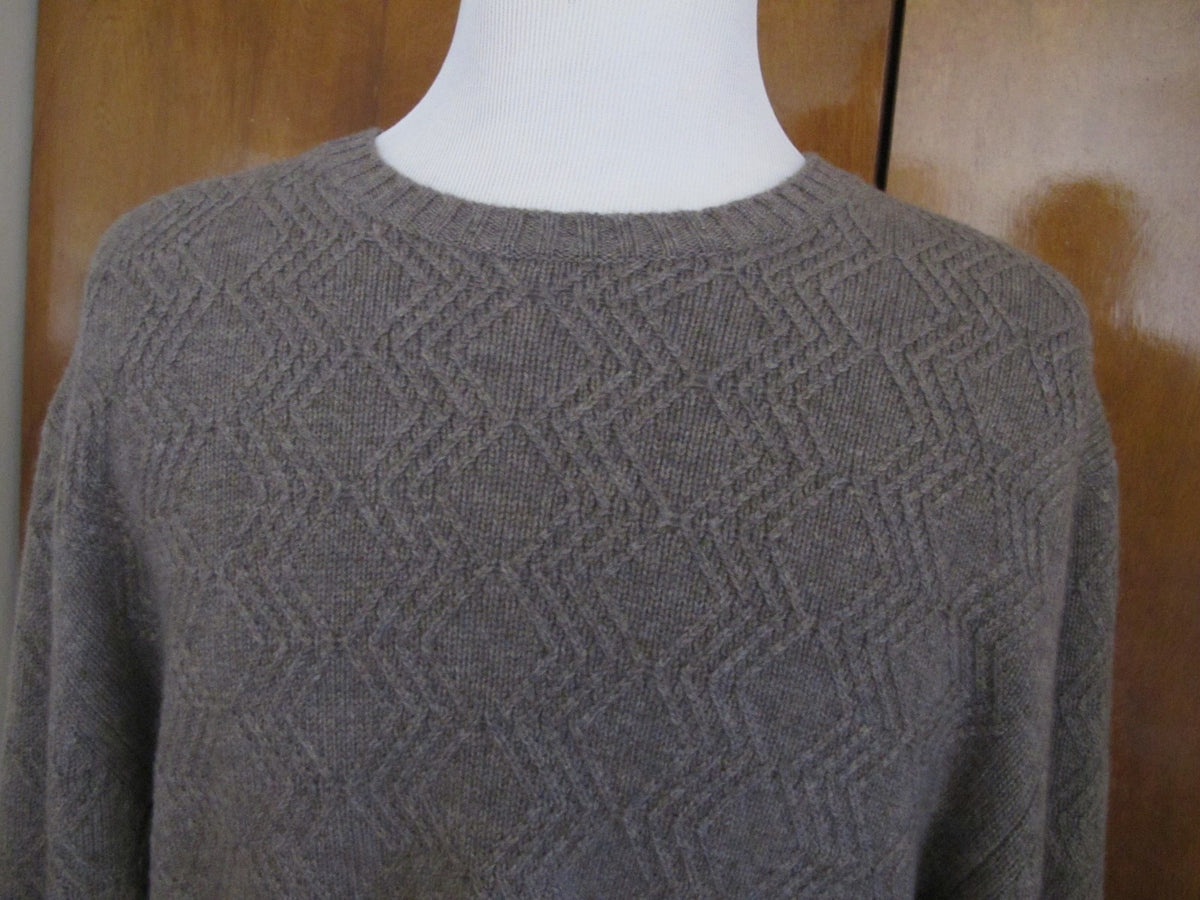 Bloomingdale's men's  toastdalmond crewneck cashmere sweater size XXL New