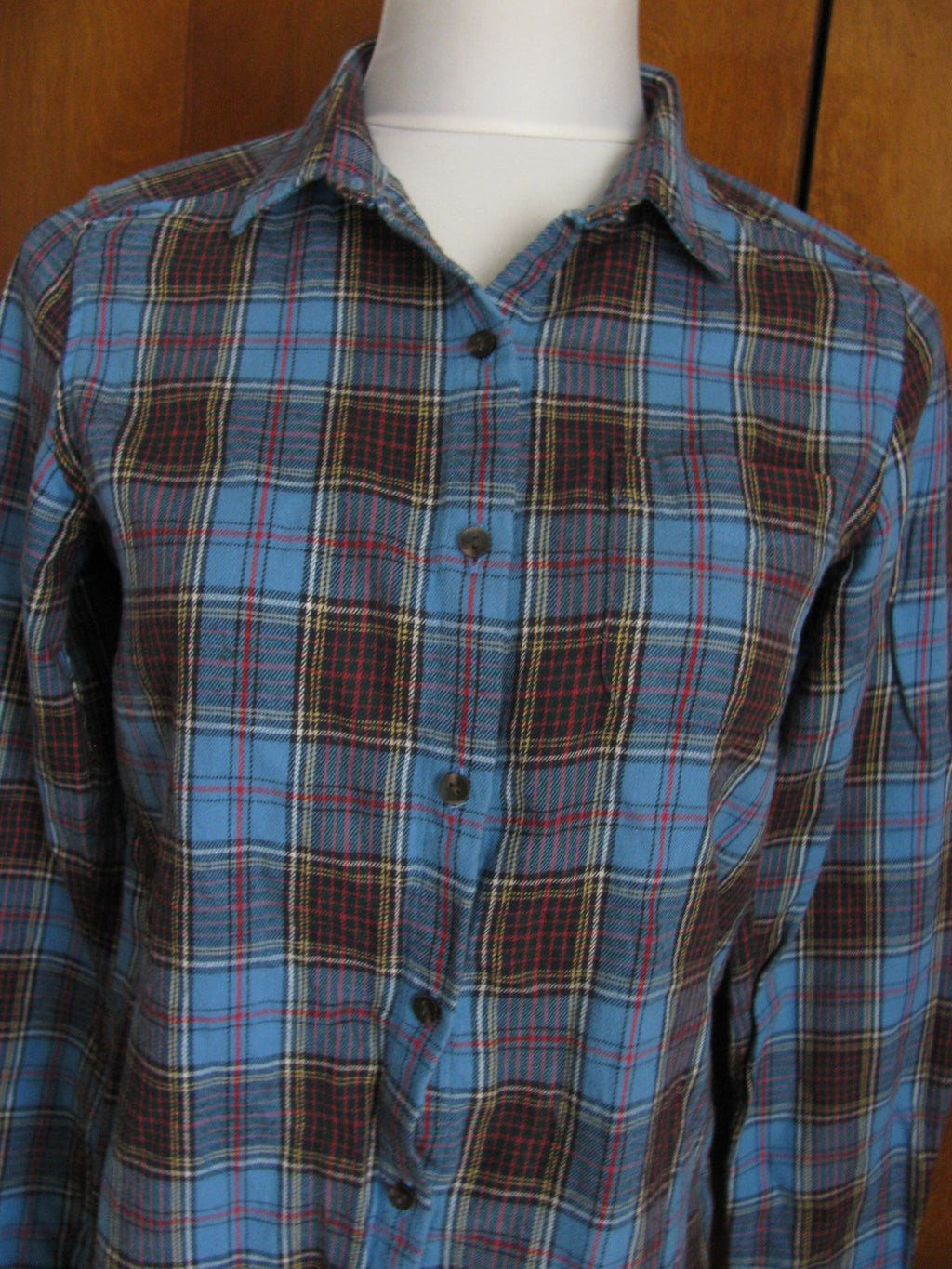 UNI QLO women’s flannel check long sleeve shirt Small