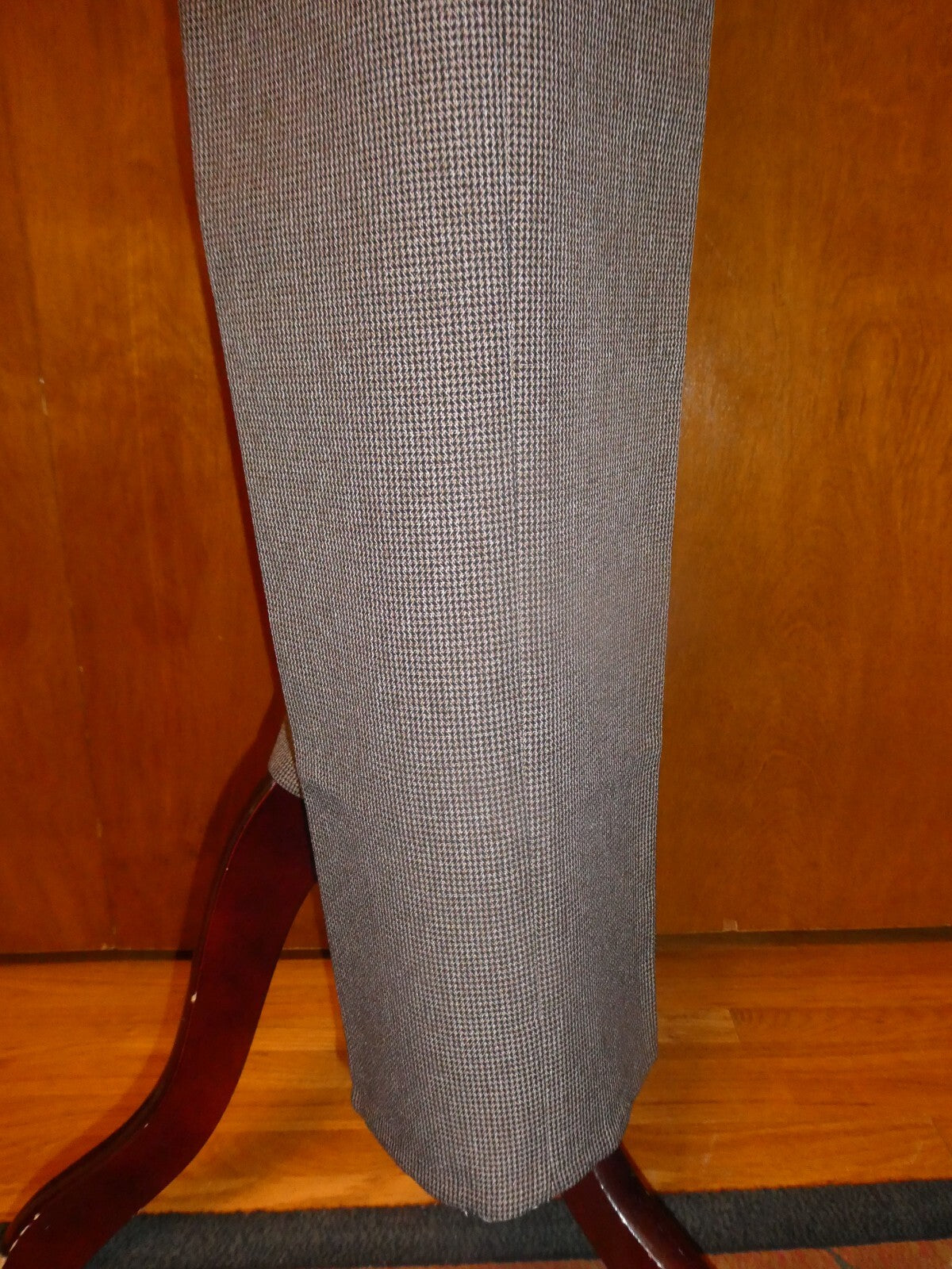 Tahari women's brown/beige dress pants size 4P