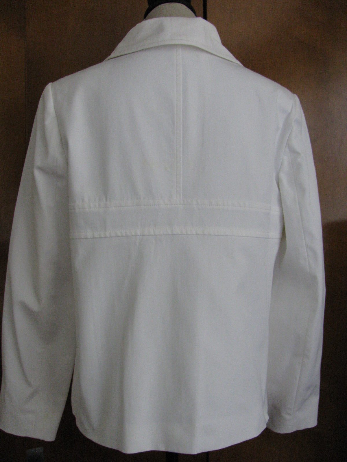 Fashionista women's designed white lined blazer size Large  $264 NWT  