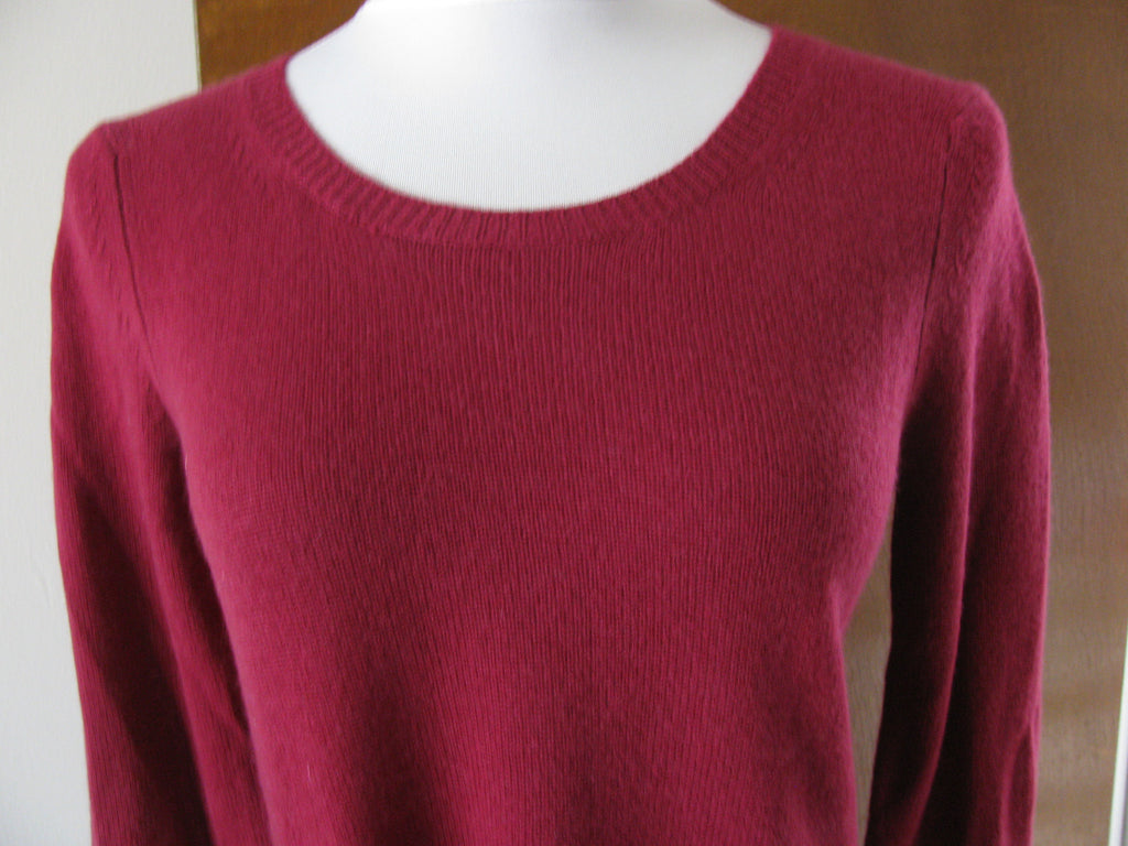 Aqua Women's Crinson Cashmere Asymmetric Back Detailed Sweater New