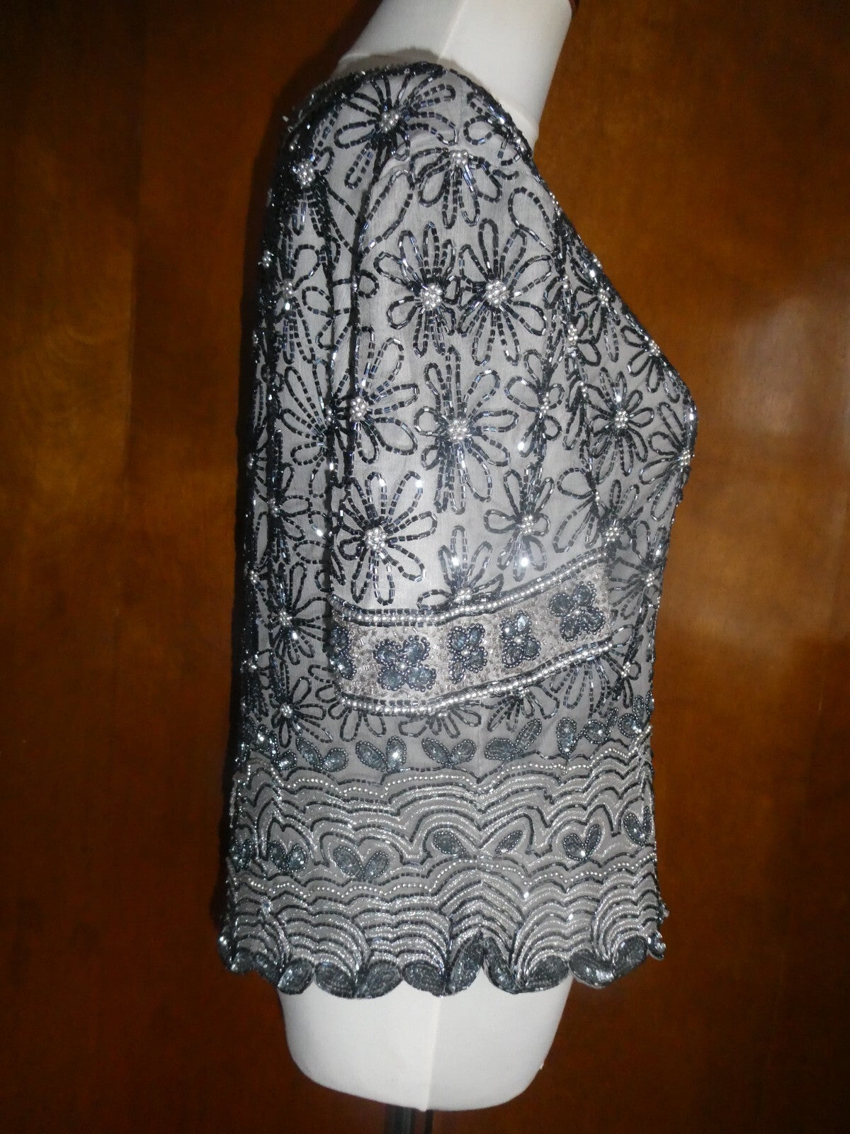 Papell Boutique Women Gray Evening 100% Silk Beaded Party Top Sz XL (fits M/ L)