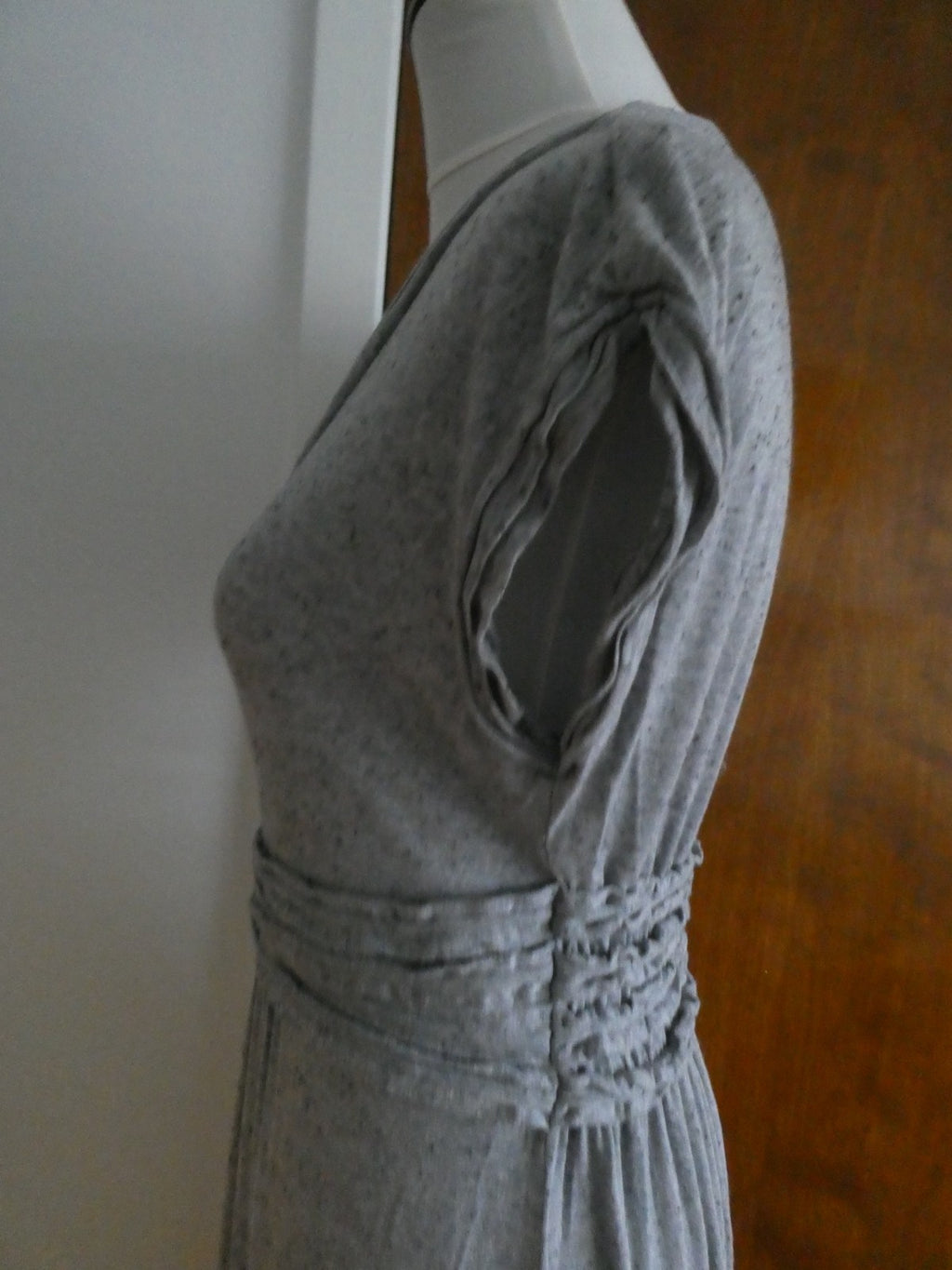 Max Studio women knit jersey dress heather gray with black flecks, featuring L
