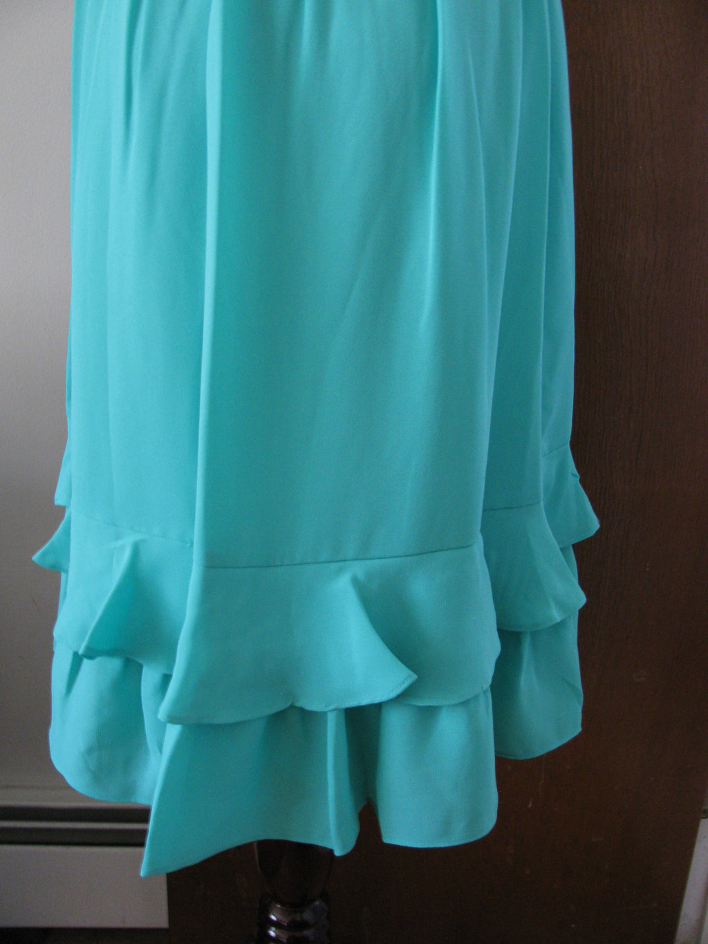 Max And Cleo women's green tide lined detailed  dress size small 