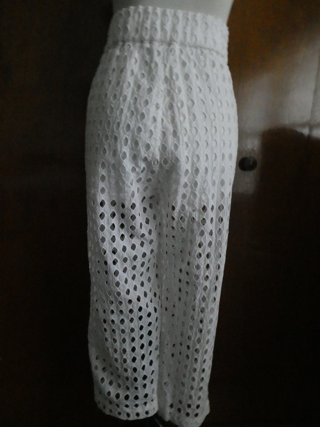 Free People Women's White Eyelet Detailed Pants Elastic Waist Size Large