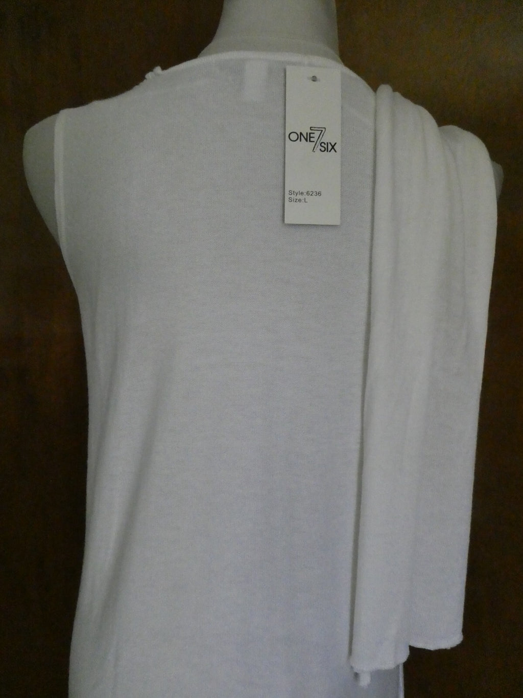 ONE 7 SIX women's white viscose cotton detailed top Large