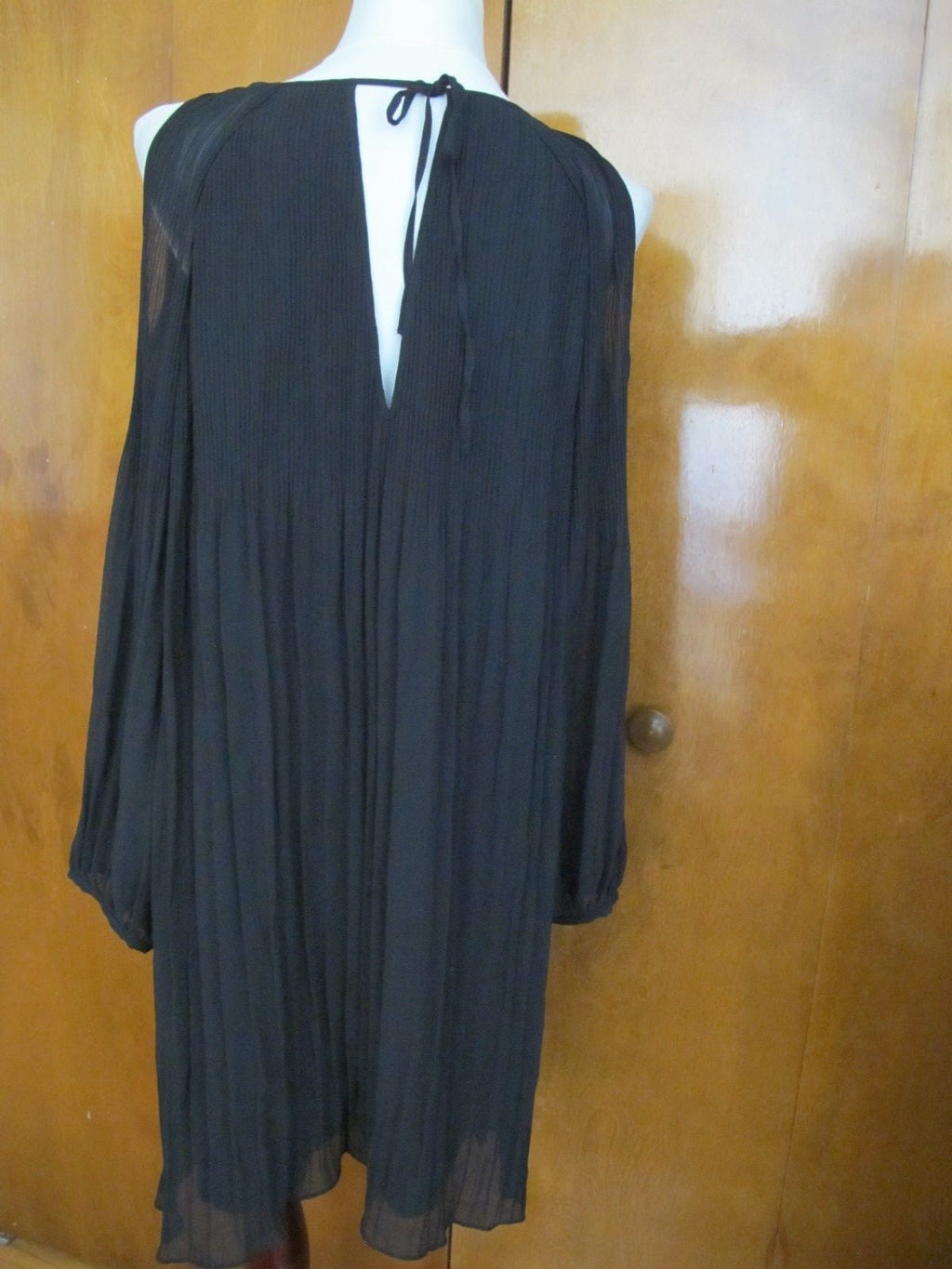 Sanctuary women’s black pleated evening cutout A-line dress size Xlarge 
