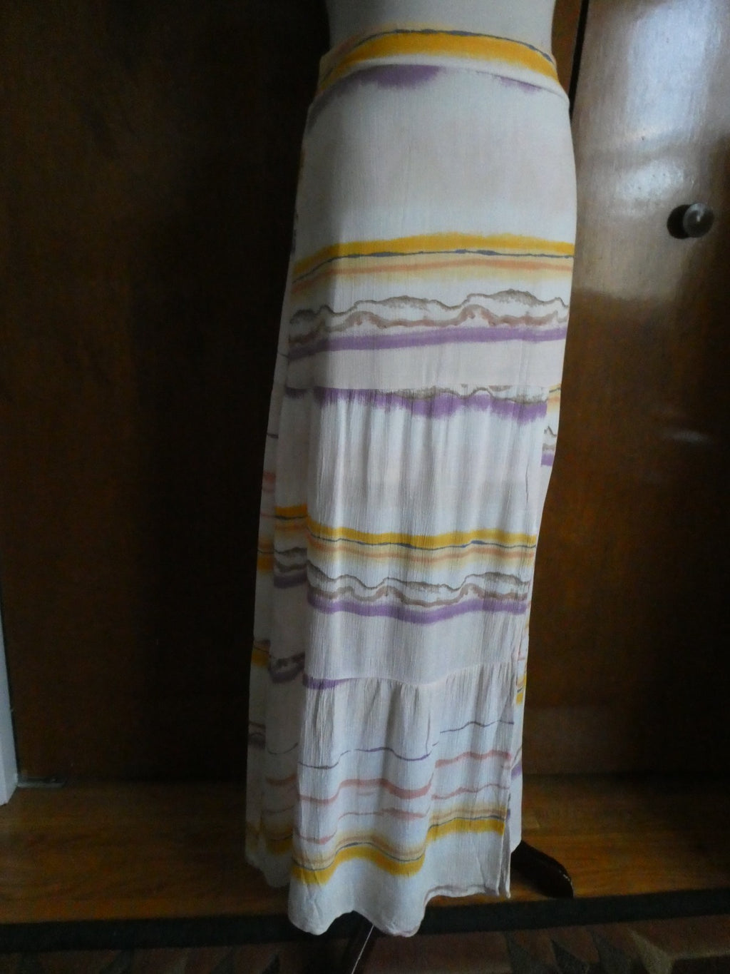 Nine West Women Maxi Skirt Tiered Side Slit Elastic Waist Multicolored Small $40