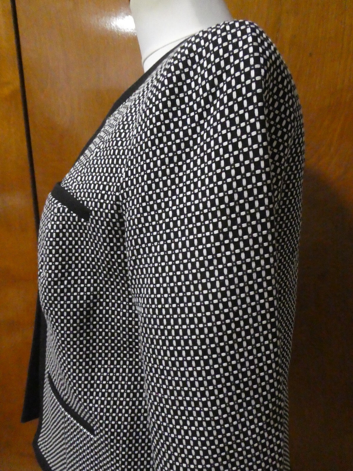 TALBOTS Women’s Black/White 100% Cotton Open Front Jacket Blazer Size 10P