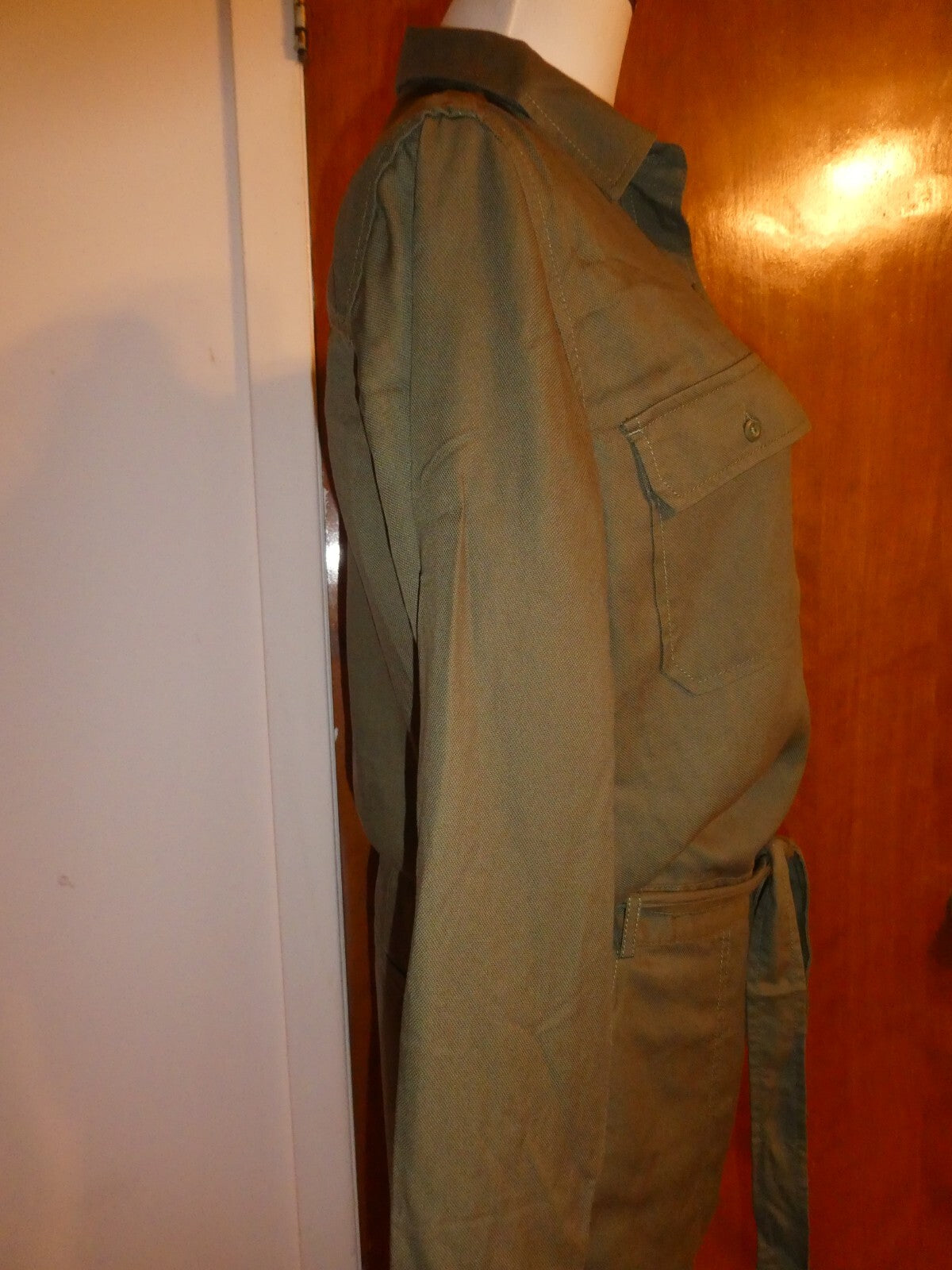 Gap women’s army green long sleeves lyocell jumpsuit size Medium, Large