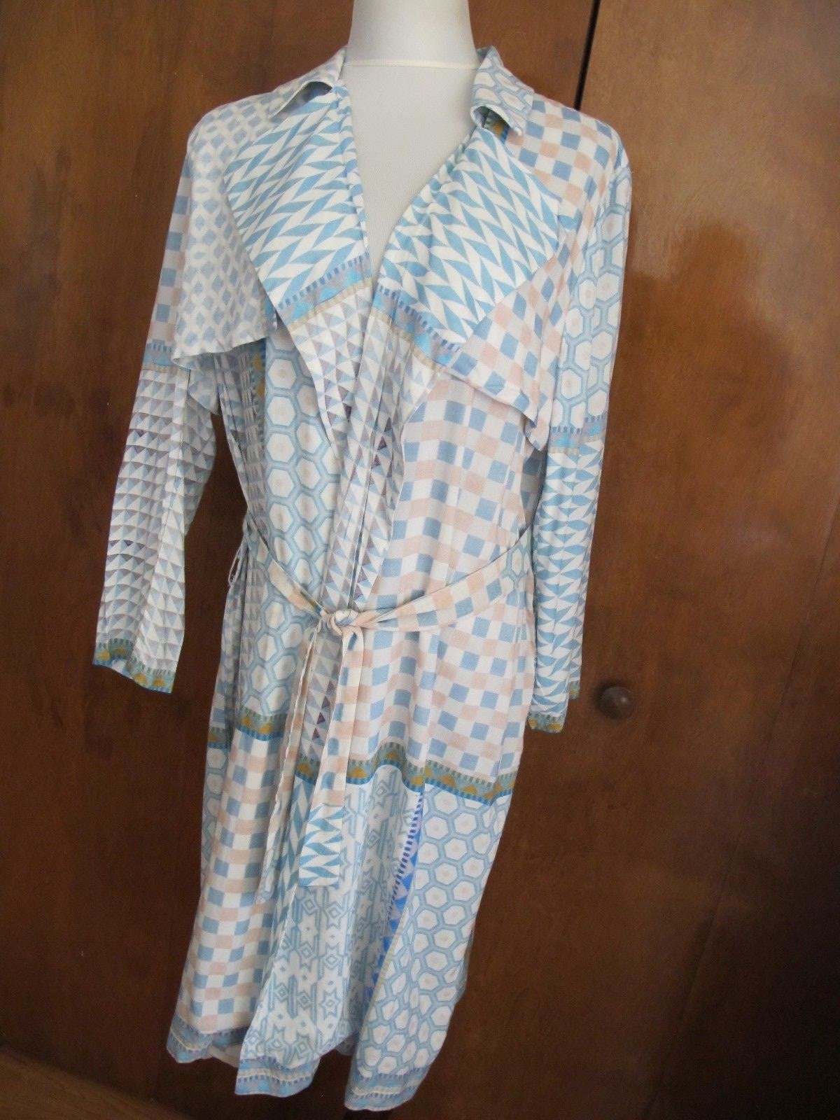Anthropologie Women’s geo pattern rayon costa jacket 