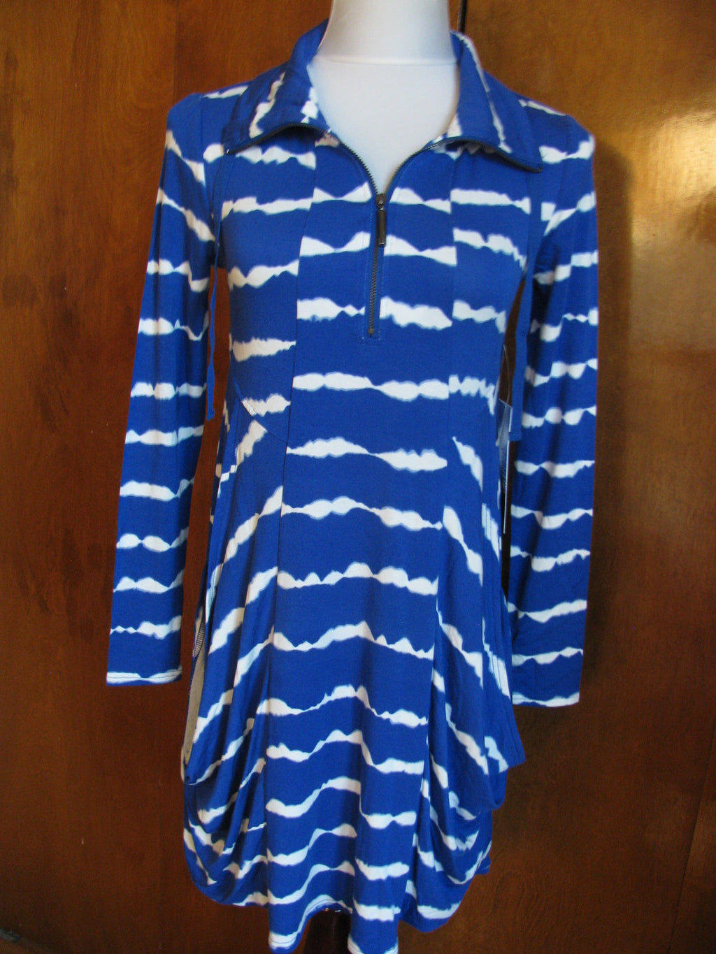 Kensie women’s striking blue combo mini dress size Xsmall NWT