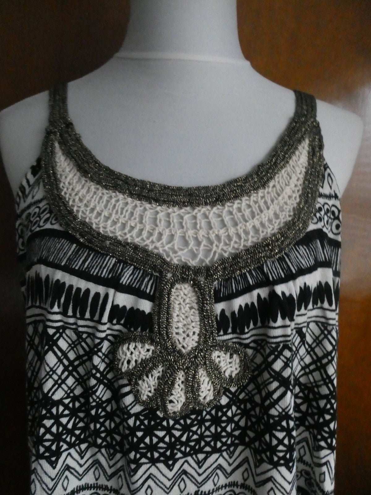 Sweaterworks Women's Top Black White Crochet Trim Cotton Rayon Size Large $68