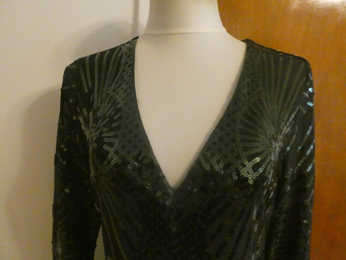 Misschen Women’s Black Evening Lined Sequined Long Sleeves Dress Size Large