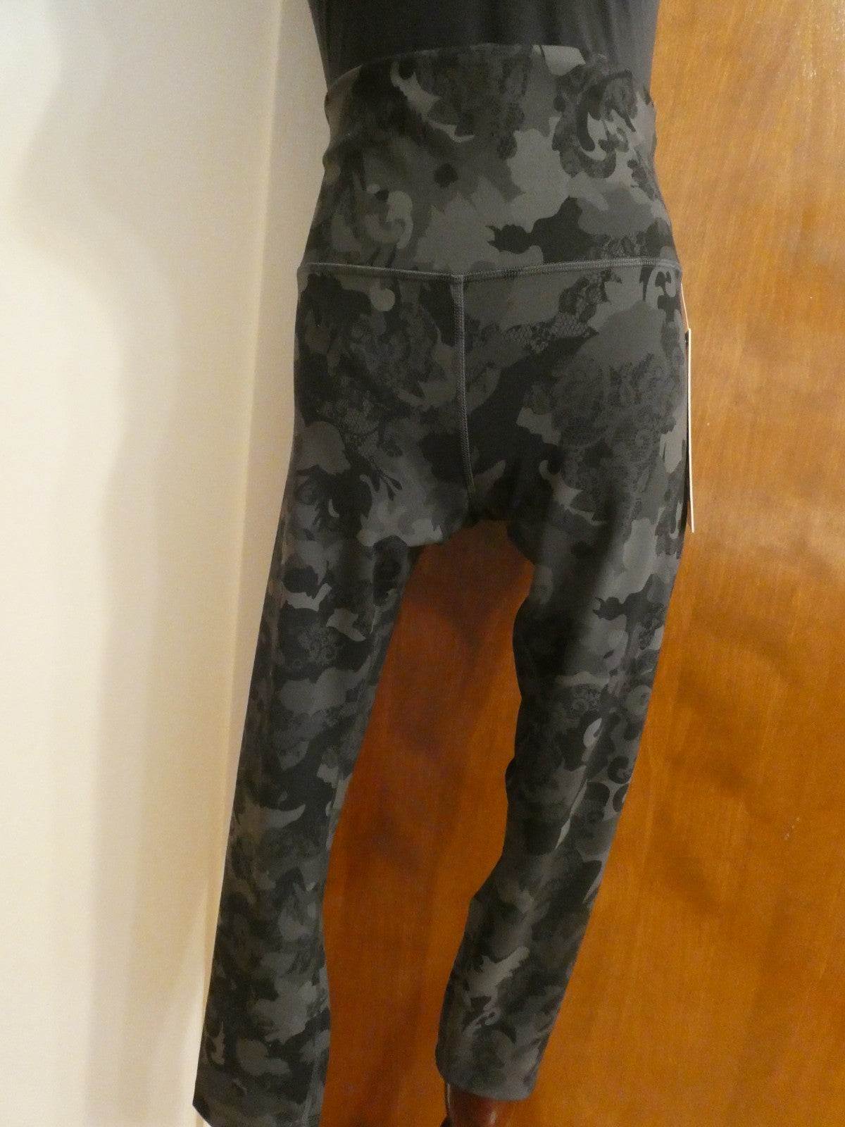 Lululemon Women Wunder Train High-Rise Crop 23" Graphite Grey 6,8,10,12