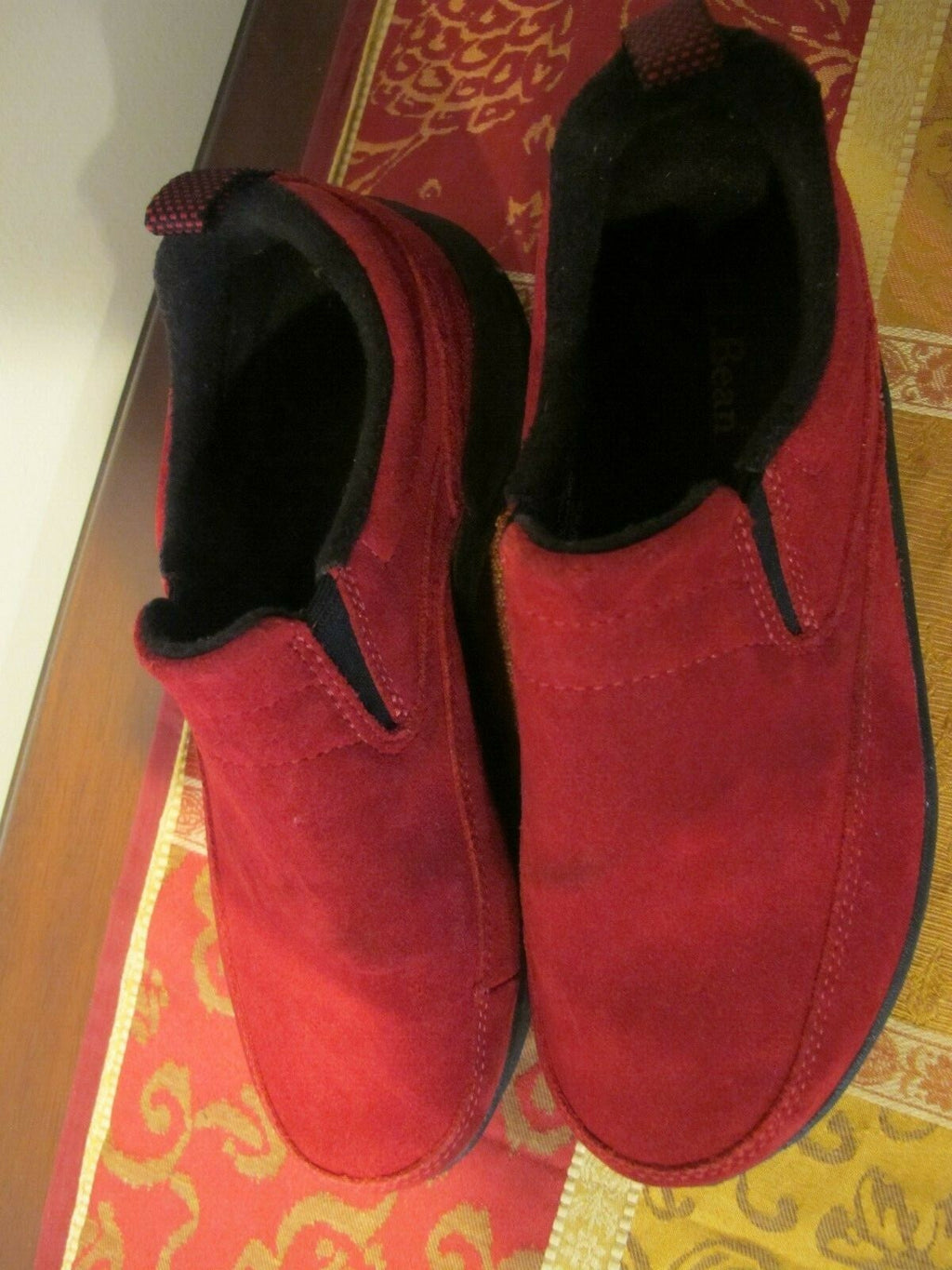 L.L. Bean Dark Red Women's Suede Slip On Shoes 7 Medium 
